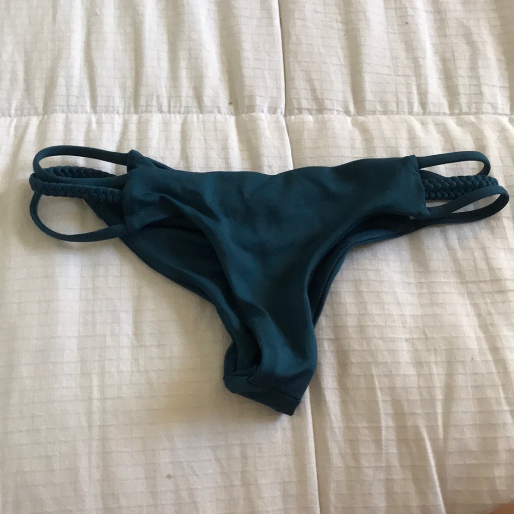 Cheeky bikini bottoms!